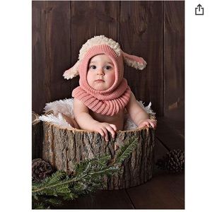 Girls pull on hat scarf/ NWOT